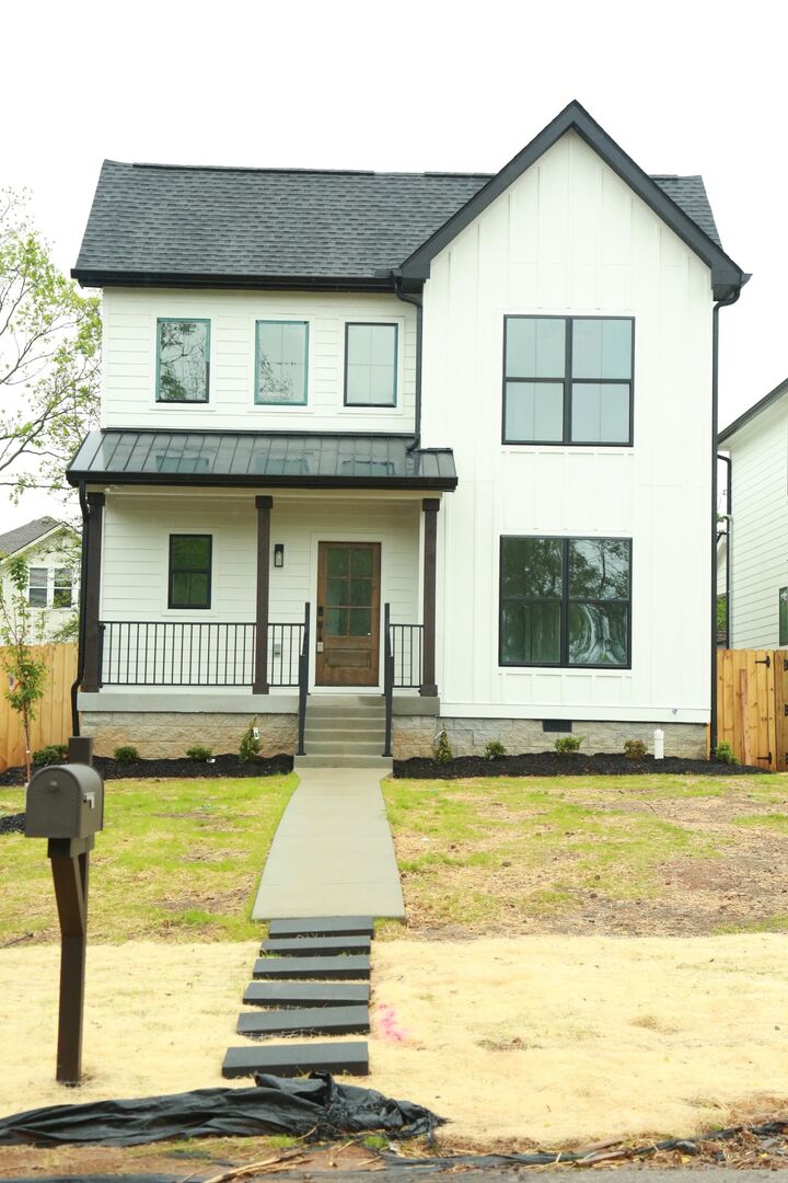 Property Photo:  2226A Fox Ave  TN 37210 