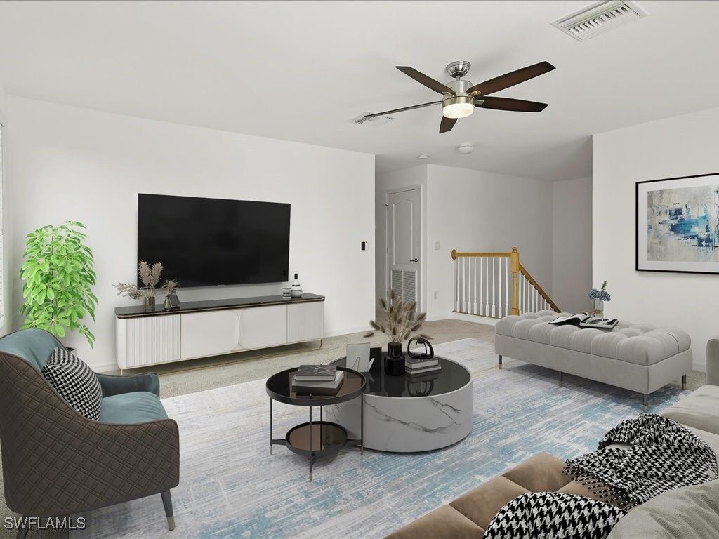 Property Photo: 2478 Heydon Circle E FL 34120