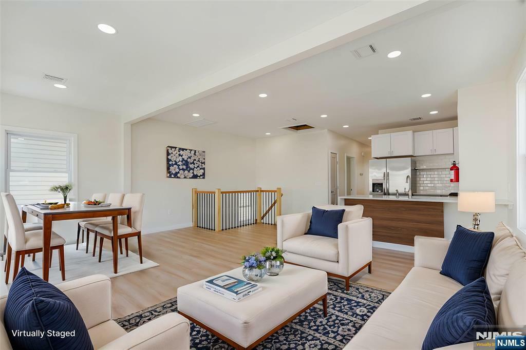 Property Photo:  540 Elm Street 2  NJ 07032 