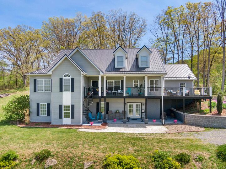 267 Hilltop Road  Pearisburg VA 24134 photo