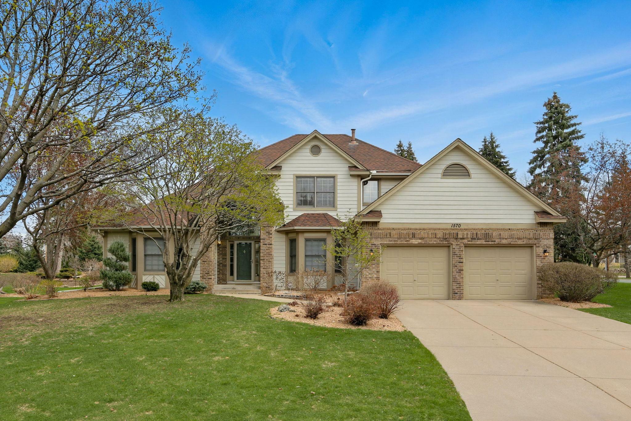 1570 Park Circle  Mendota Heights MN 55118 photo