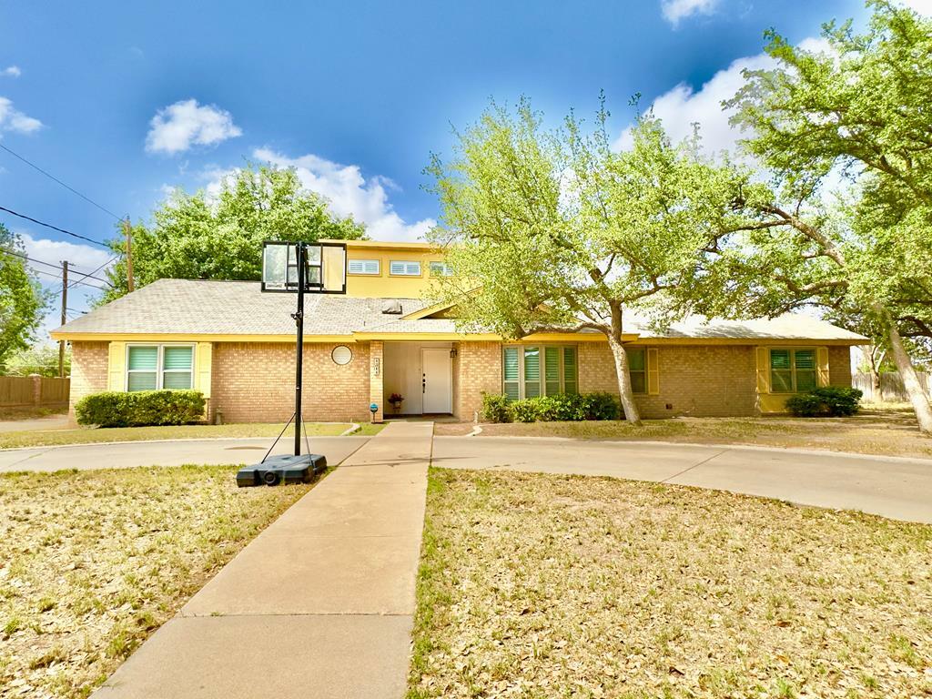 Property Photo: 4314 Arroyo Dr TX 79707