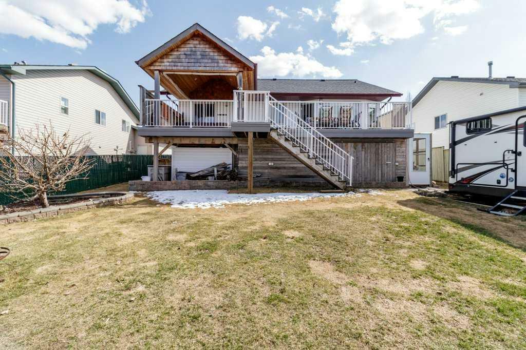 Property Photo: 9 Fern Glade Crescent AB T4S 1Z5