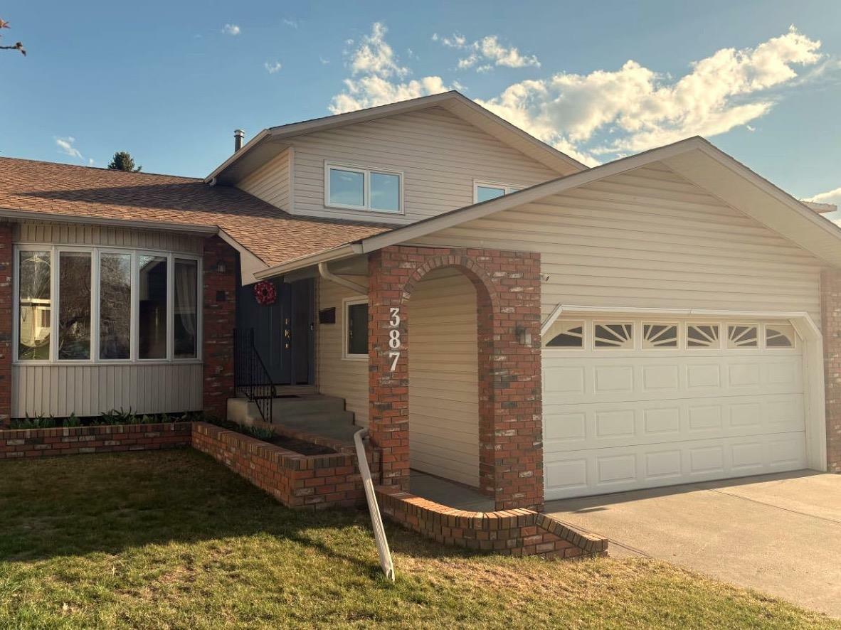 Photo de la propriété: 387 Silvergrove Drive NW AB T3B 4T2