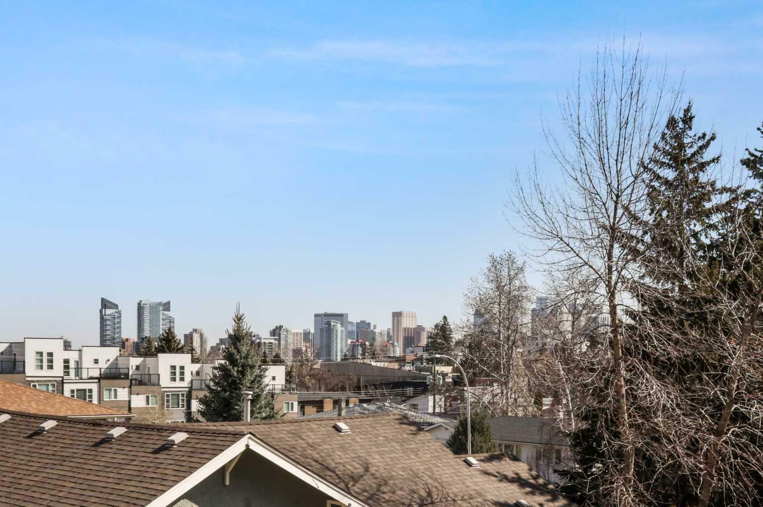 Property Photo: 1800 26 Avenue SW 118 AB T2T 1E1