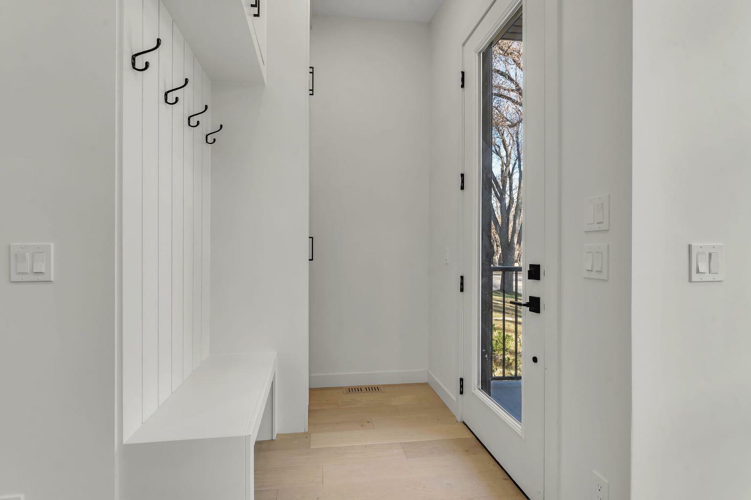 Property Photo: 506 28 Avenue NW AB T2M 2K8