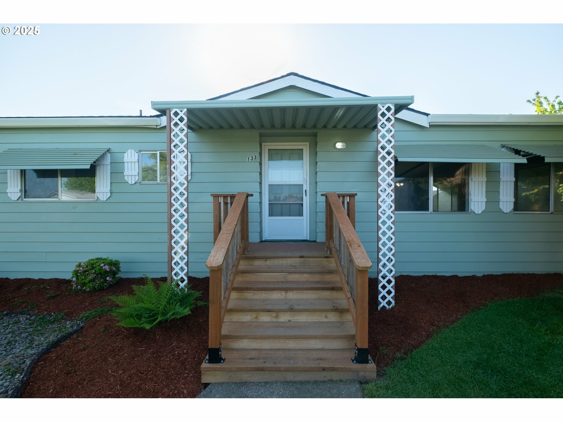 Property Photo:  5422 Portland Rd NE 133  OR 97305 