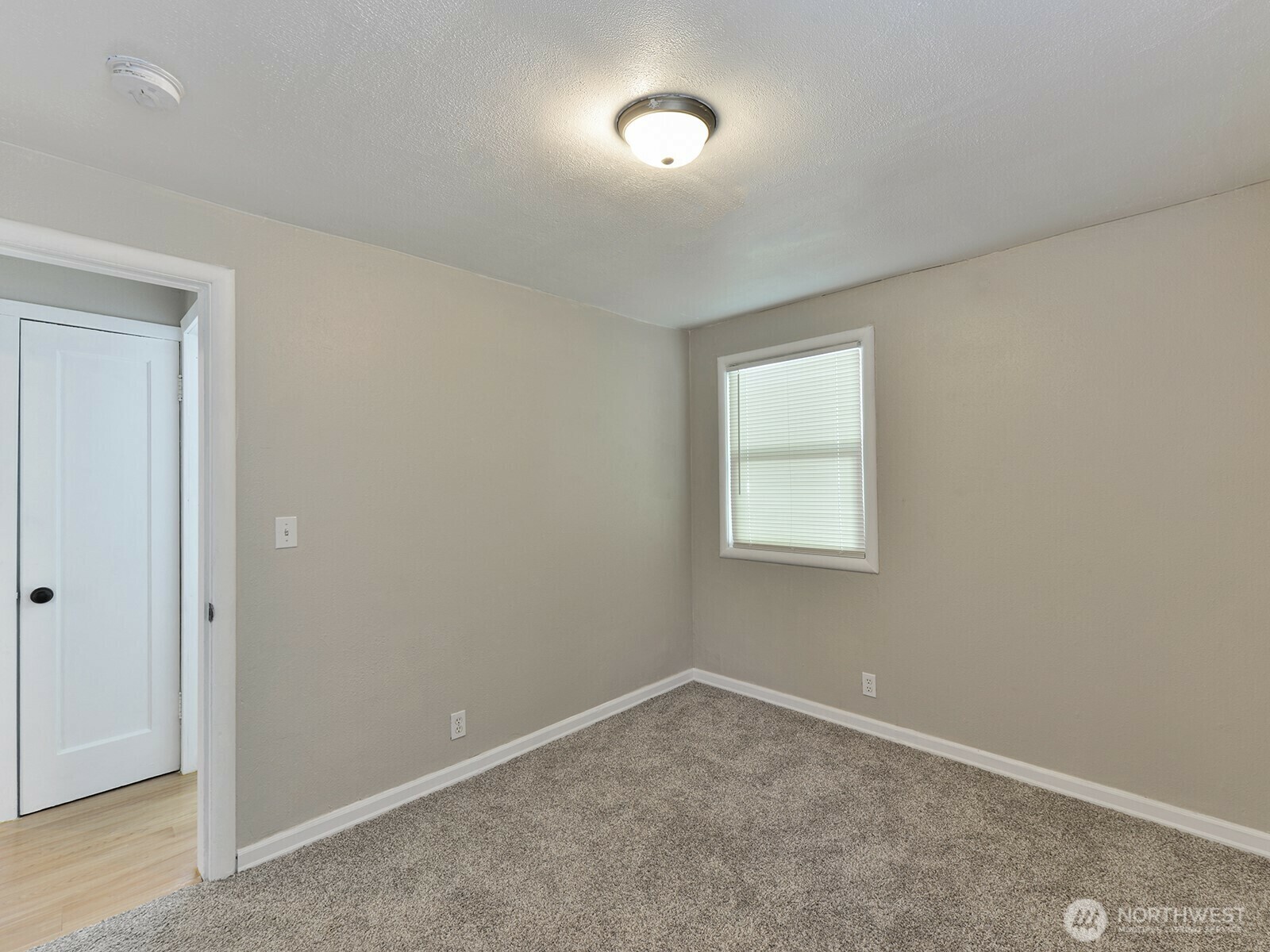 Property Photo: 2363 S Hosmer WA 98405