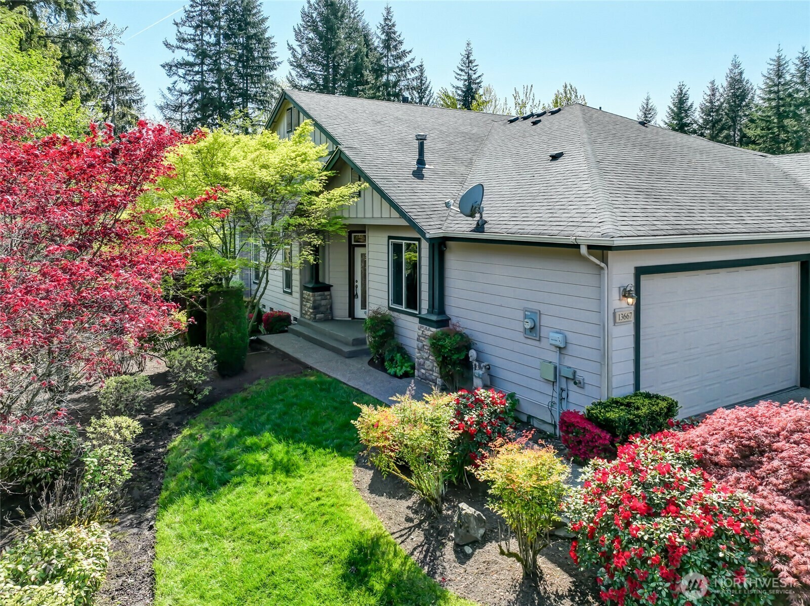 Property Photo: 13667 Morgan Drive NE WA 98053