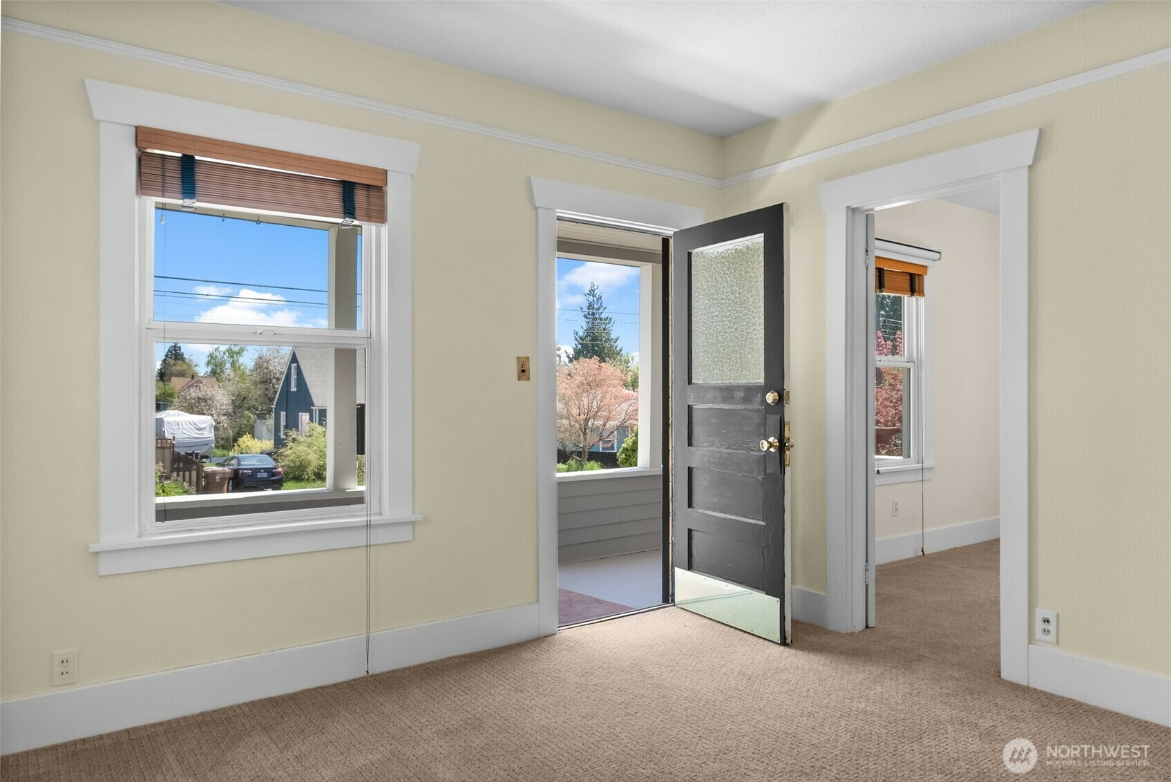 Property Photo: 1414 S Proctor Street WA 98405