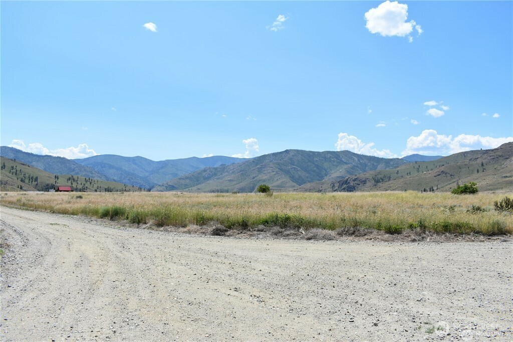 Property Photo: 4 Brook Trout Lane WA 98834