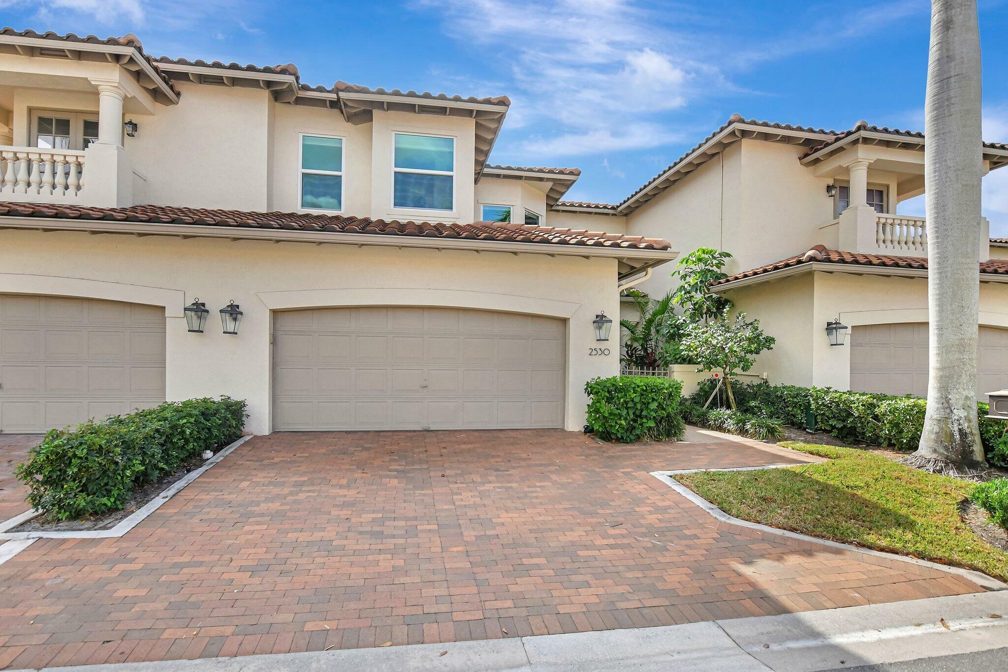 Property Photo: 2530 NW 52nd Street FL 33496