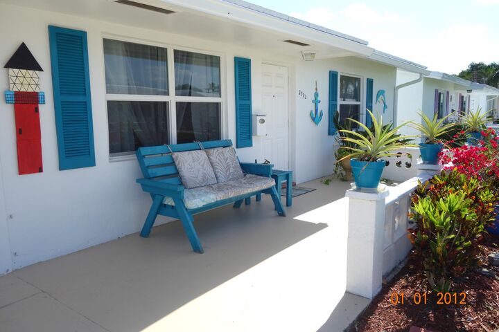 Property Photo: 2392 SW 10th Avenue FL 33426