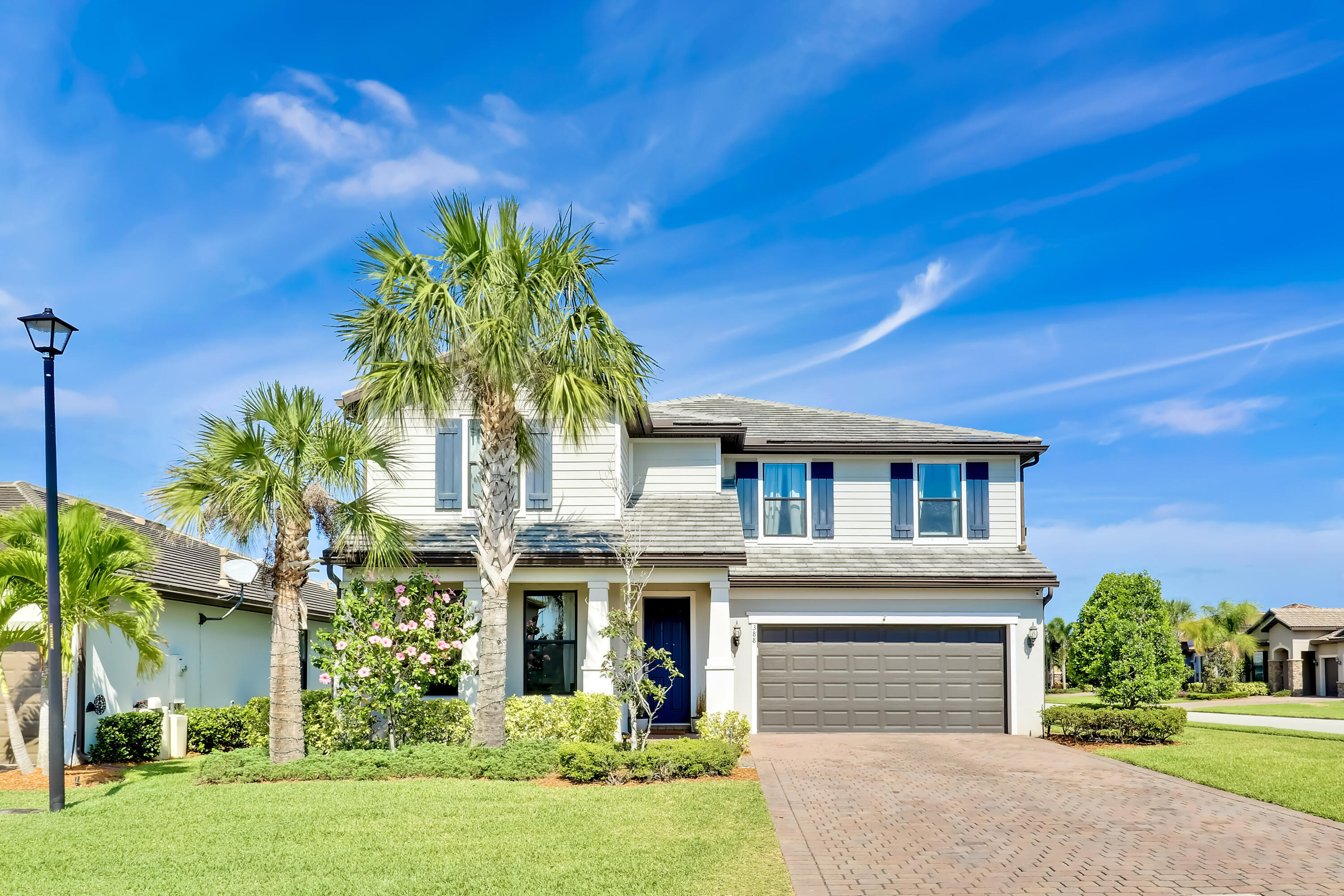 Property Photo: 388 SE Courances Drive FL 34984