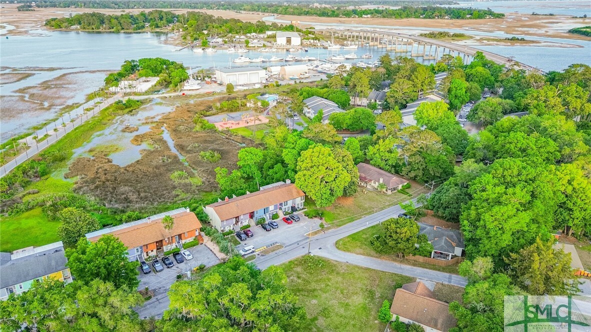 Property Photo:  2603 Dogwood Avenue  GA 31404 