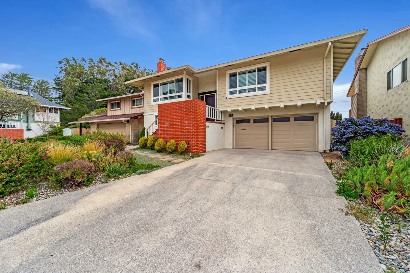 Property Photo: 110 Santa Barbara Place CA 94066