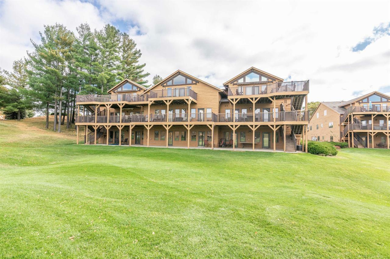 Property Photo: 1837-6 20th Boulevard 0306 WI 54613