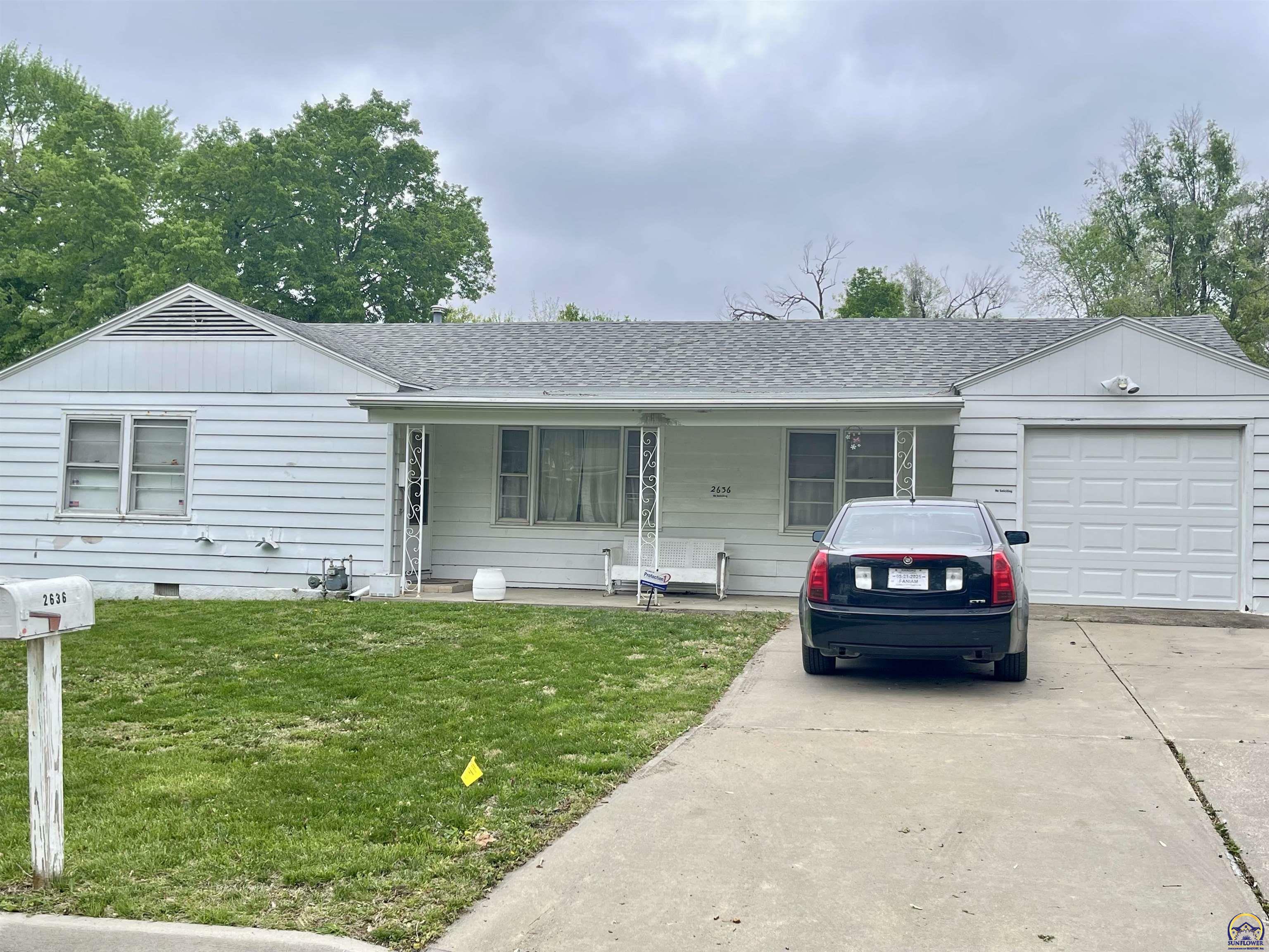 Property Photo:  2636 SE Wisconsin Ave  KS 66605 