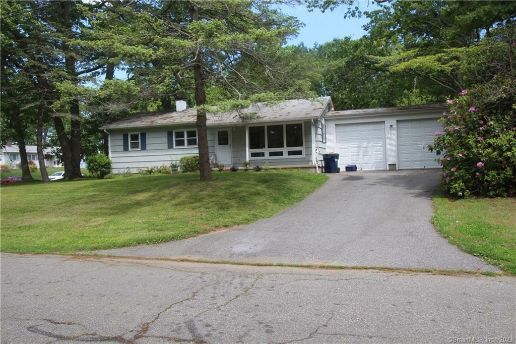 Property Photo: 1 Cedarwood Lane CT 06475