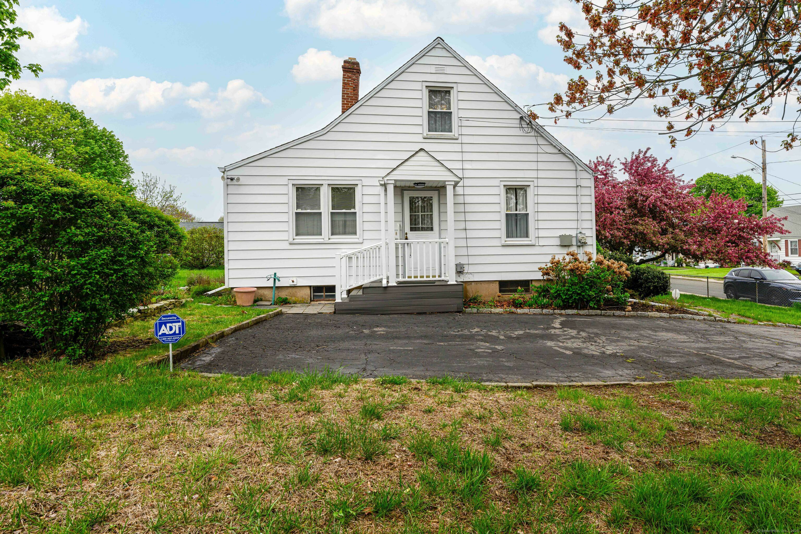 Property Photo: 95 Vista Drive CT 06512