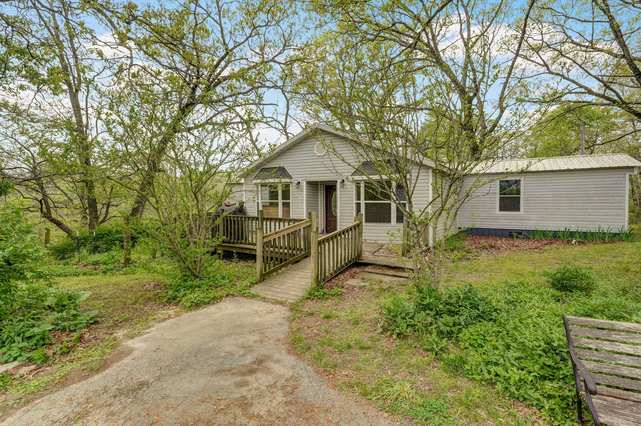 Property Photo: 609 Rockridge Road MO 65753