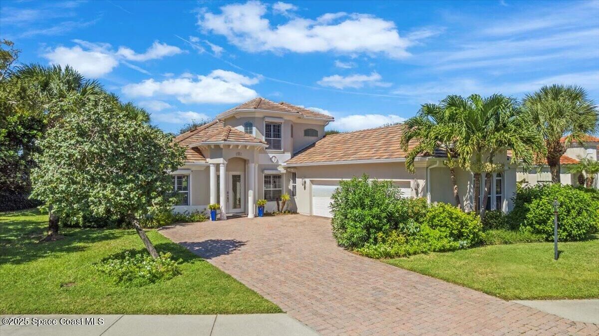 Property Photo: 894 Aquarina Boulevard FL 32951