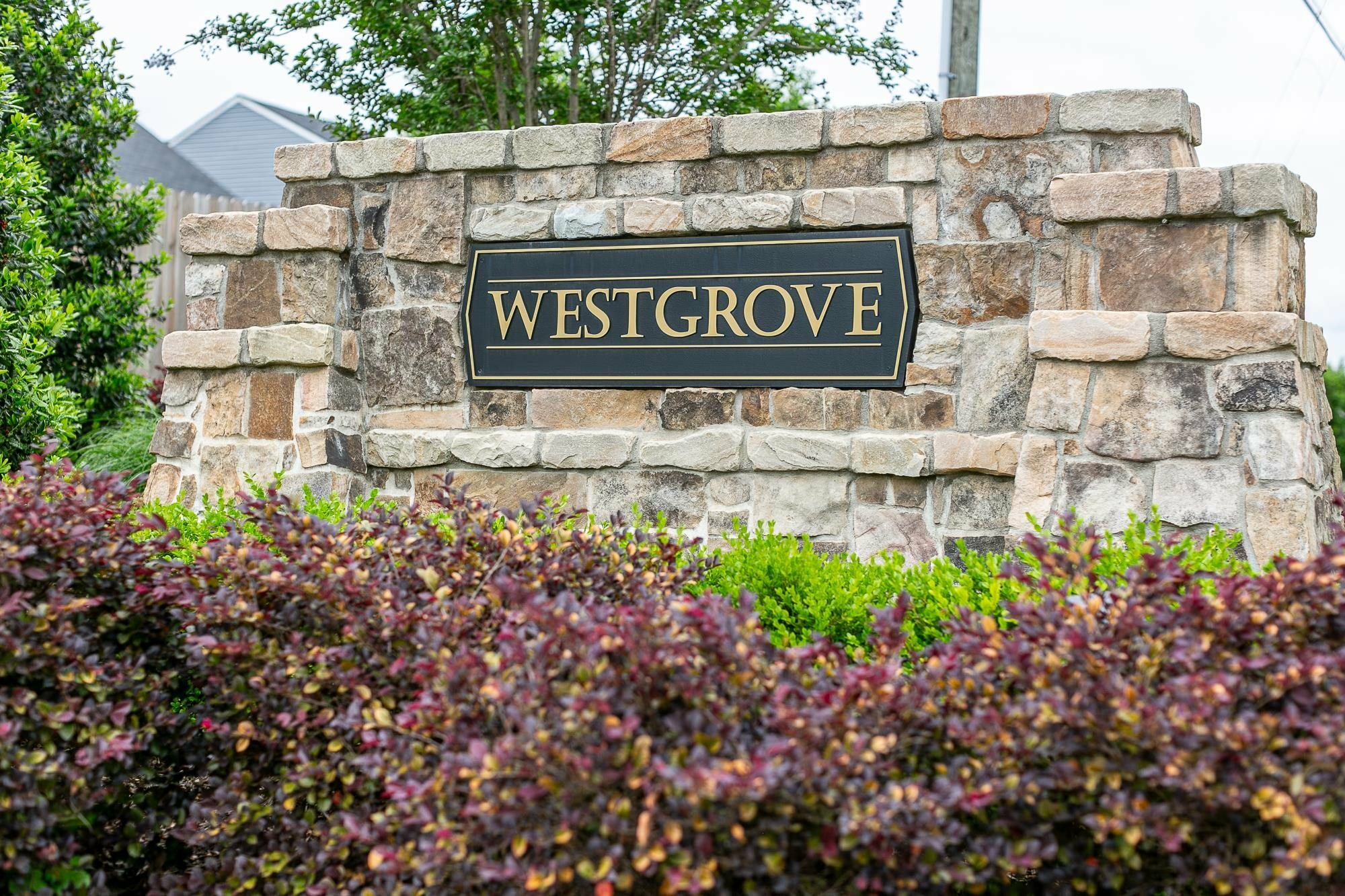 Property Photo: 1697 Burtonwood Drive SC 29369