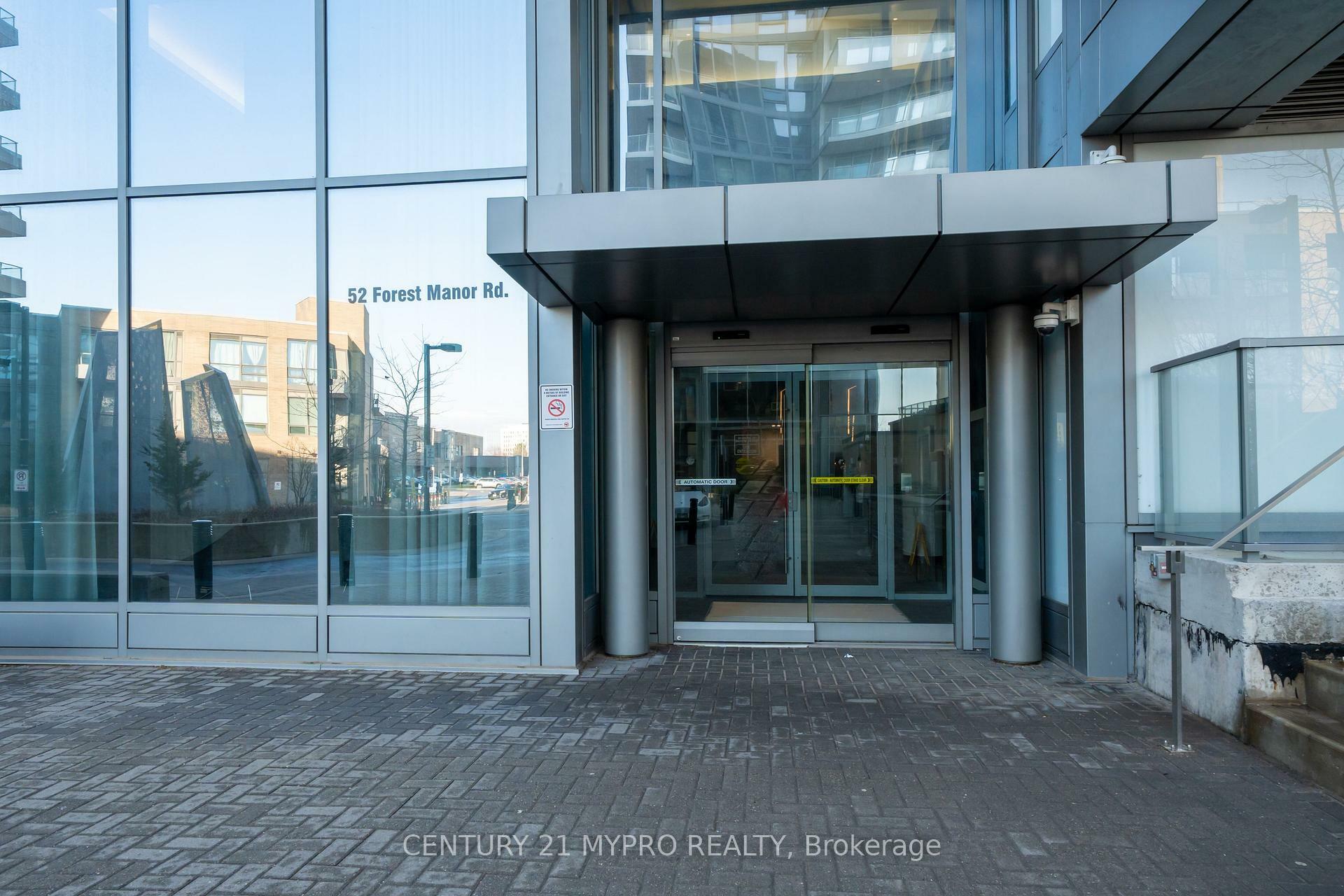 Property Photo: 52 Forest Manor Road W 419 ON M2J 0E2