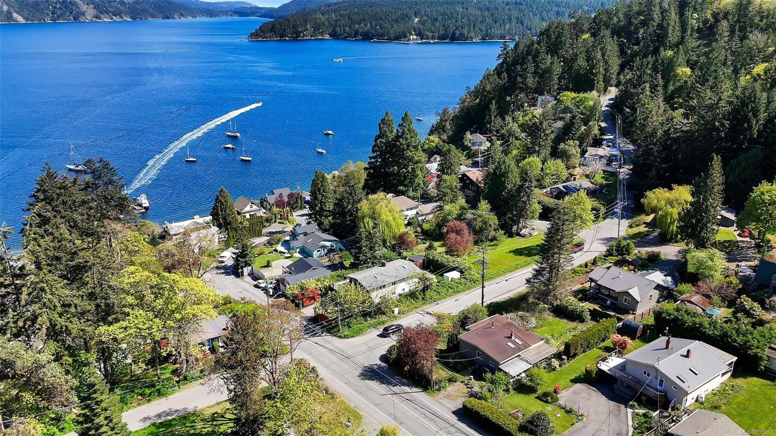 Property Photo: 1040 Maple Bay Rd BC V9L 5X1