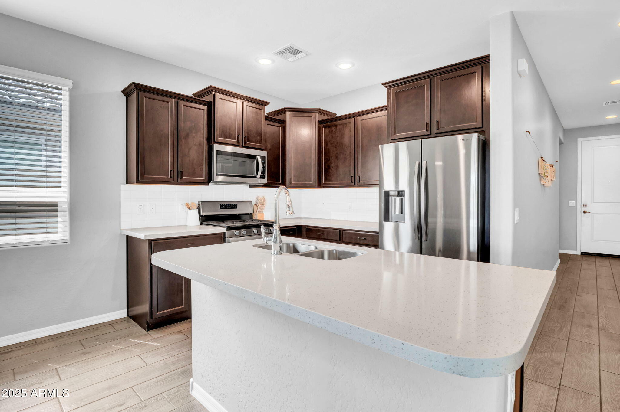 Property Photo: 8429 W Atlantis Way AZ 85353
