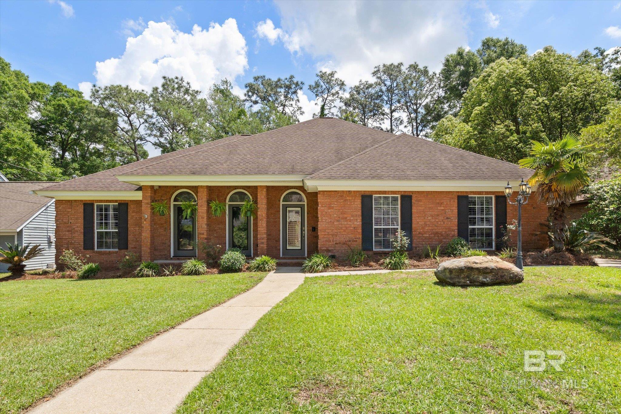 Property Photo: 111 Wild Oak AL 36526