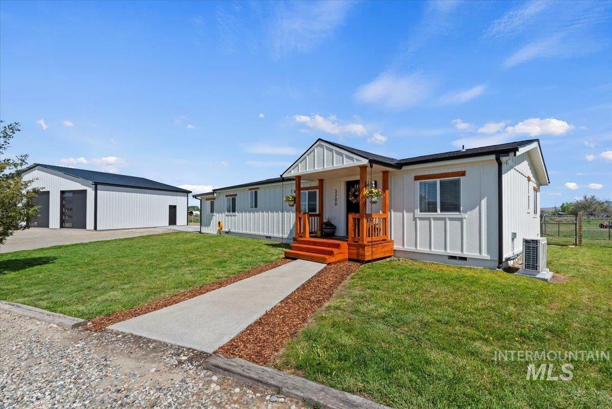 Property Photo: 3200 W Highway 52 ID 83617