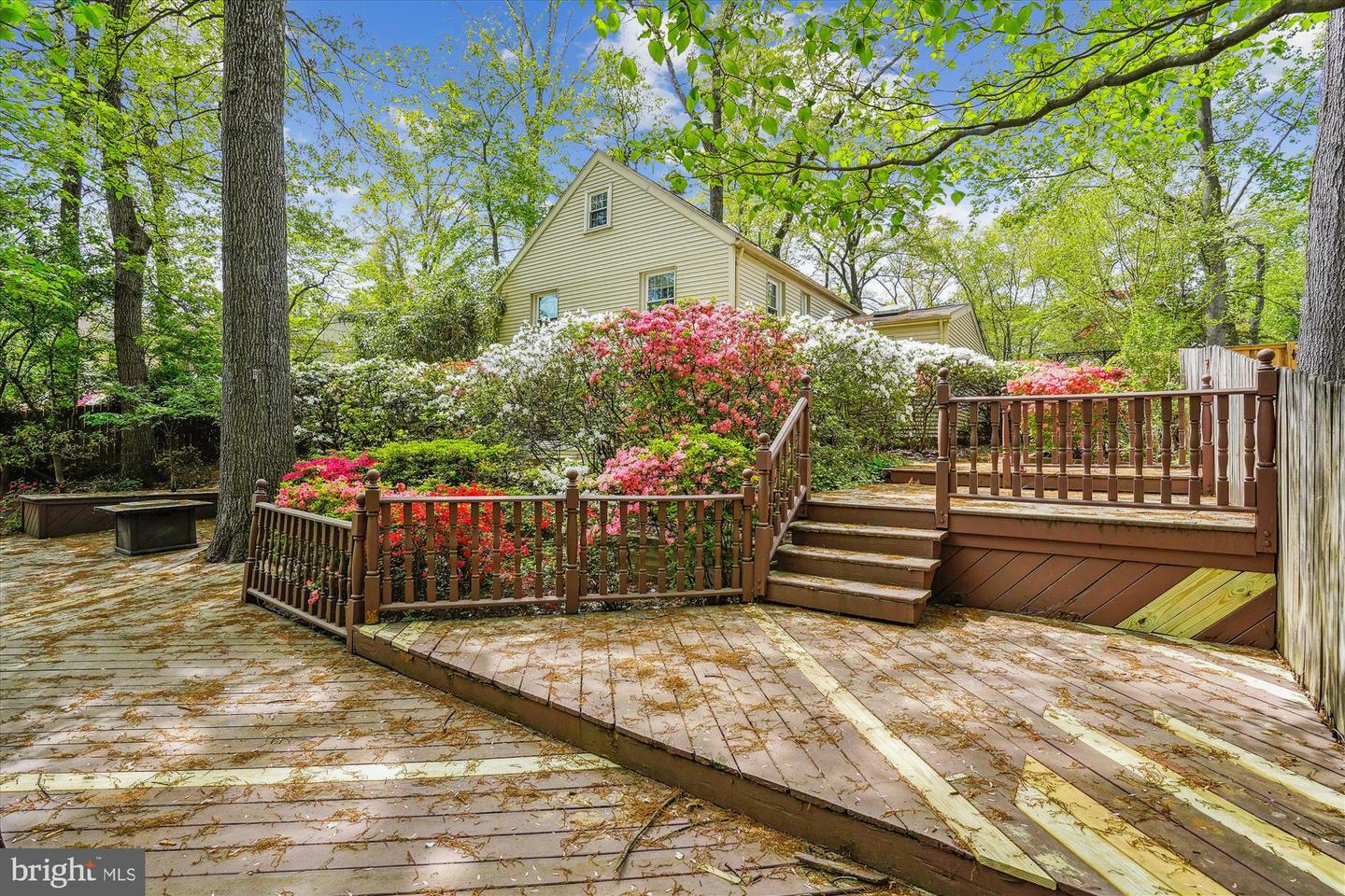 Property Photo: 3433 Executive Avenue VA 22042
