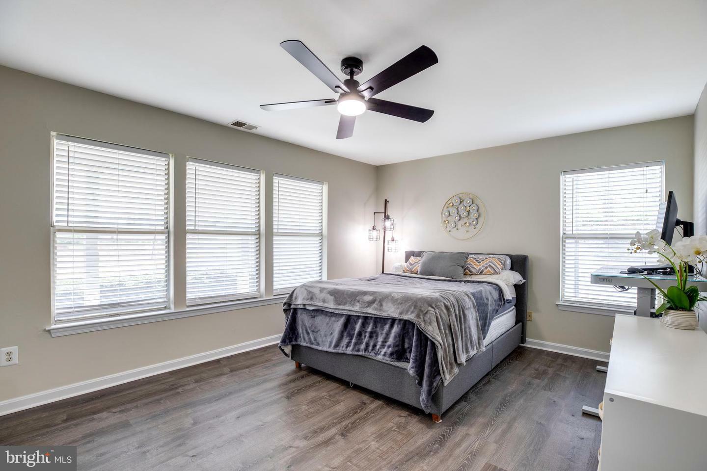 Property Photo: 7705 Lafayette Forest Drive 11 VA 22003