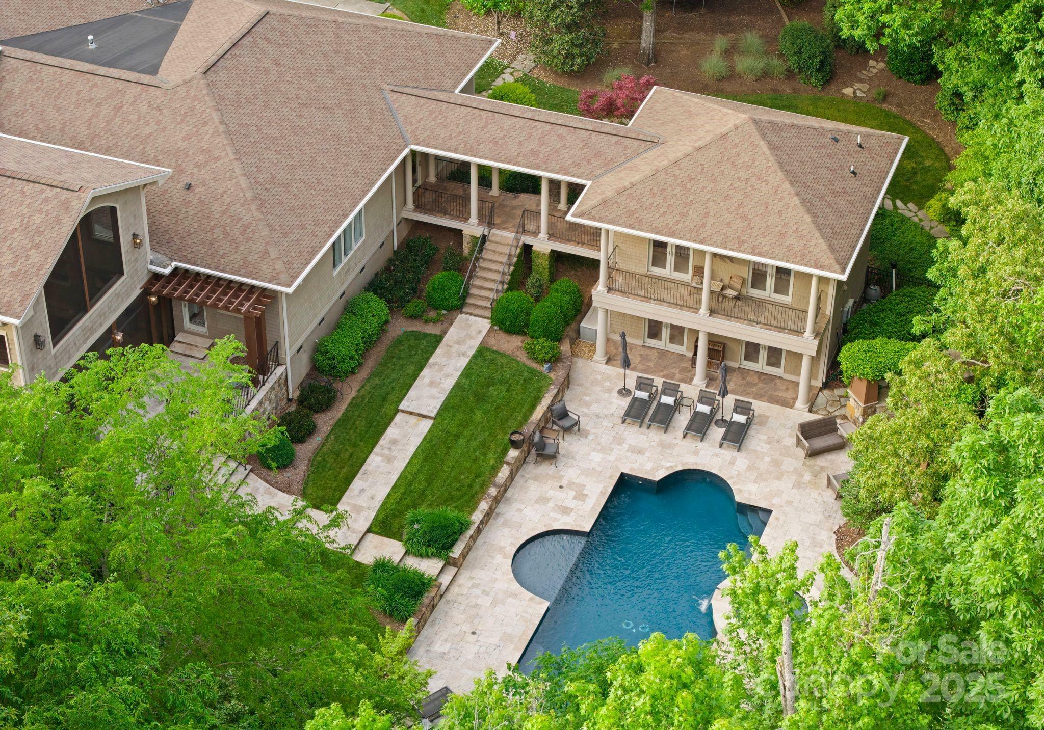Property Photo: 2915 Cutter Court NC 28173