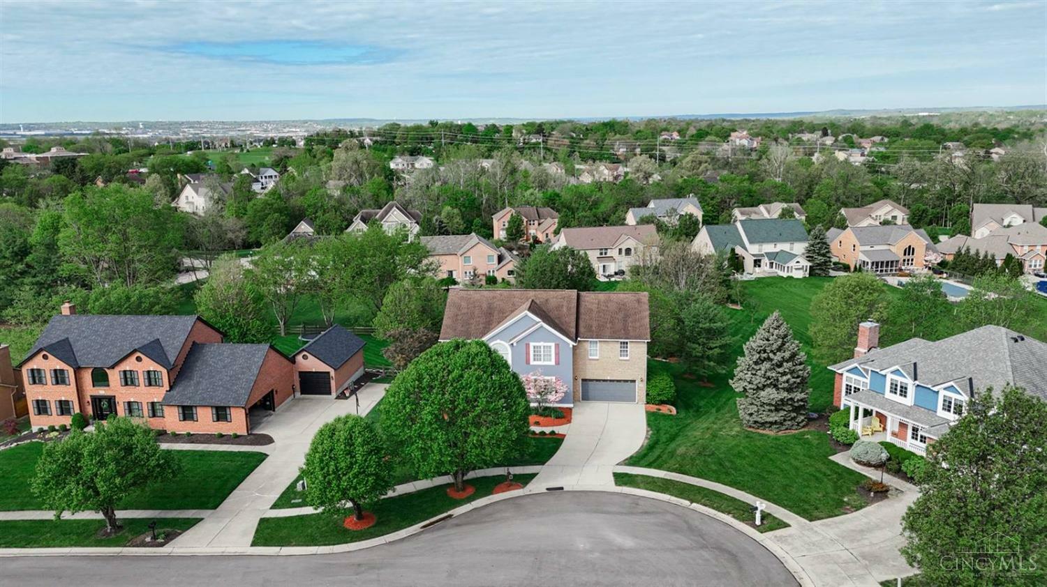 Property Photo: 6993 Clawson Ridge Court OH 45011