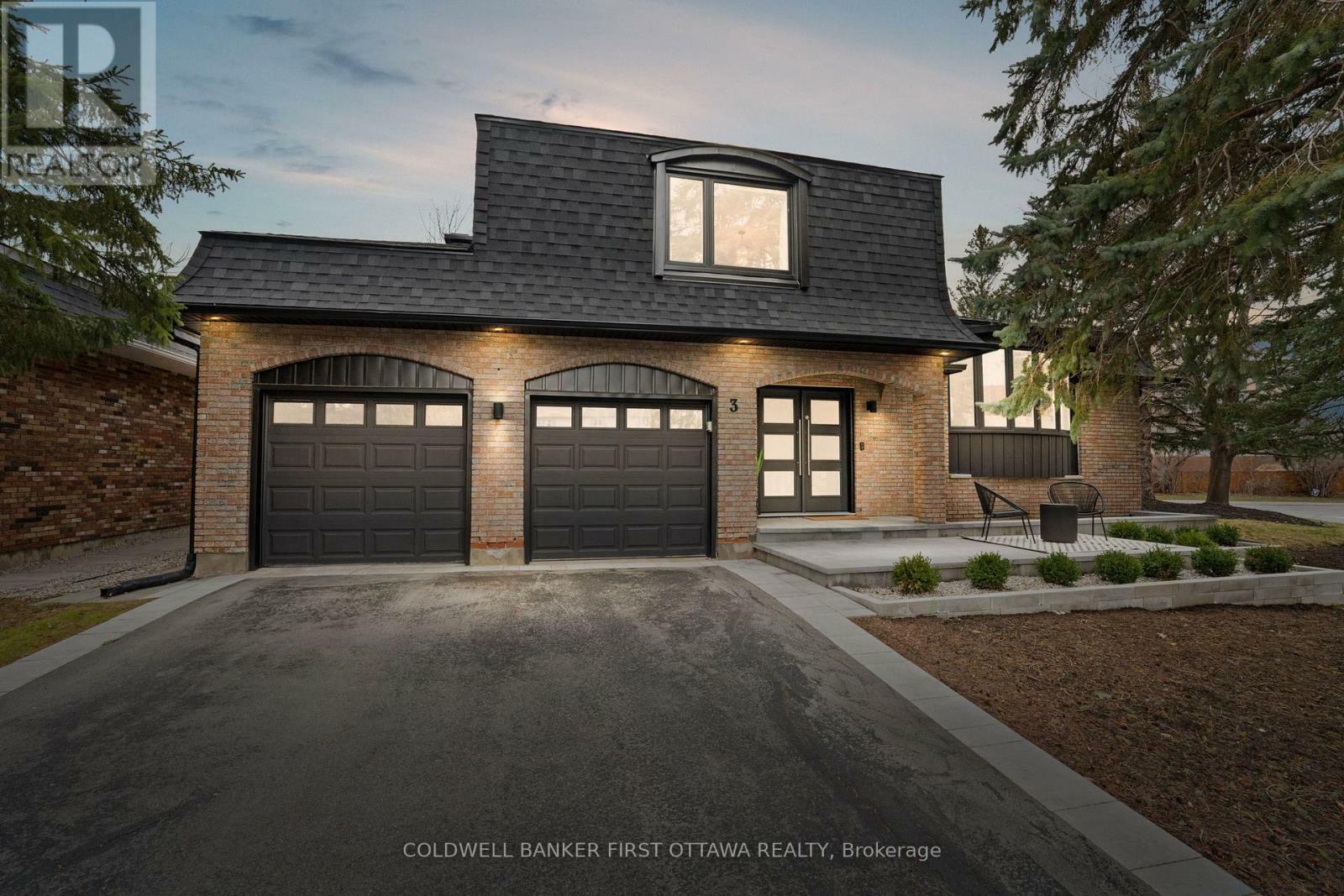 Property Photo: 3 Nancy Avenue ON K2H 8L3