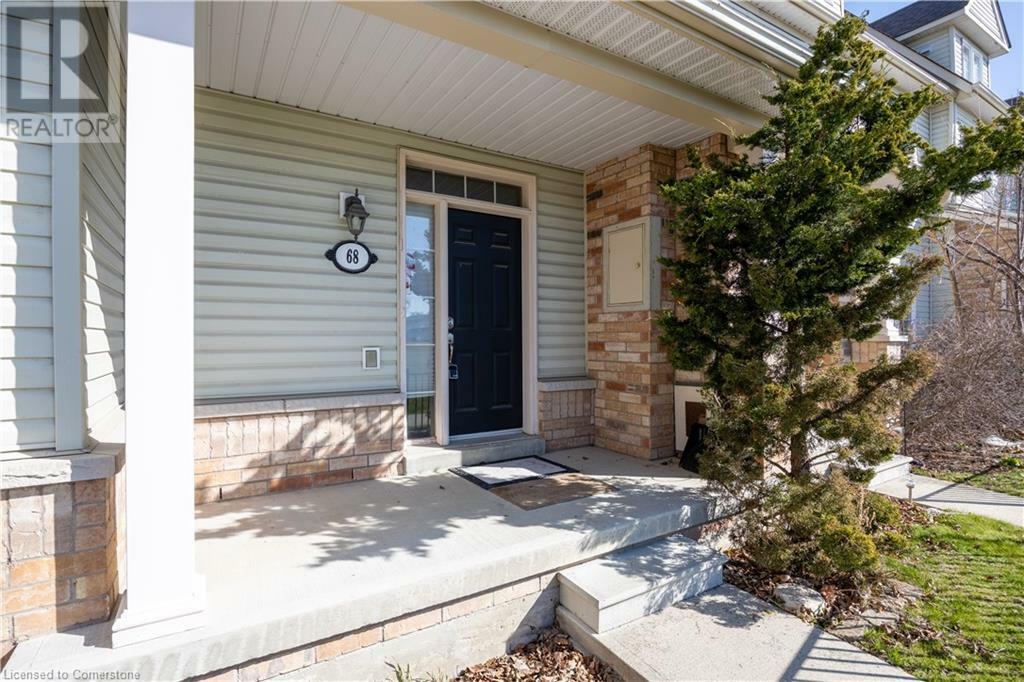 68 Wicker Park Way  Whitby ON L1R 0C7 photo