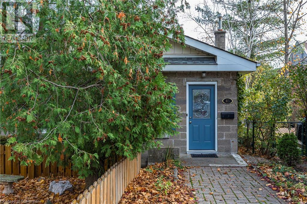 Property Photo:  45 Market Street North  ON L9H 2Y6 