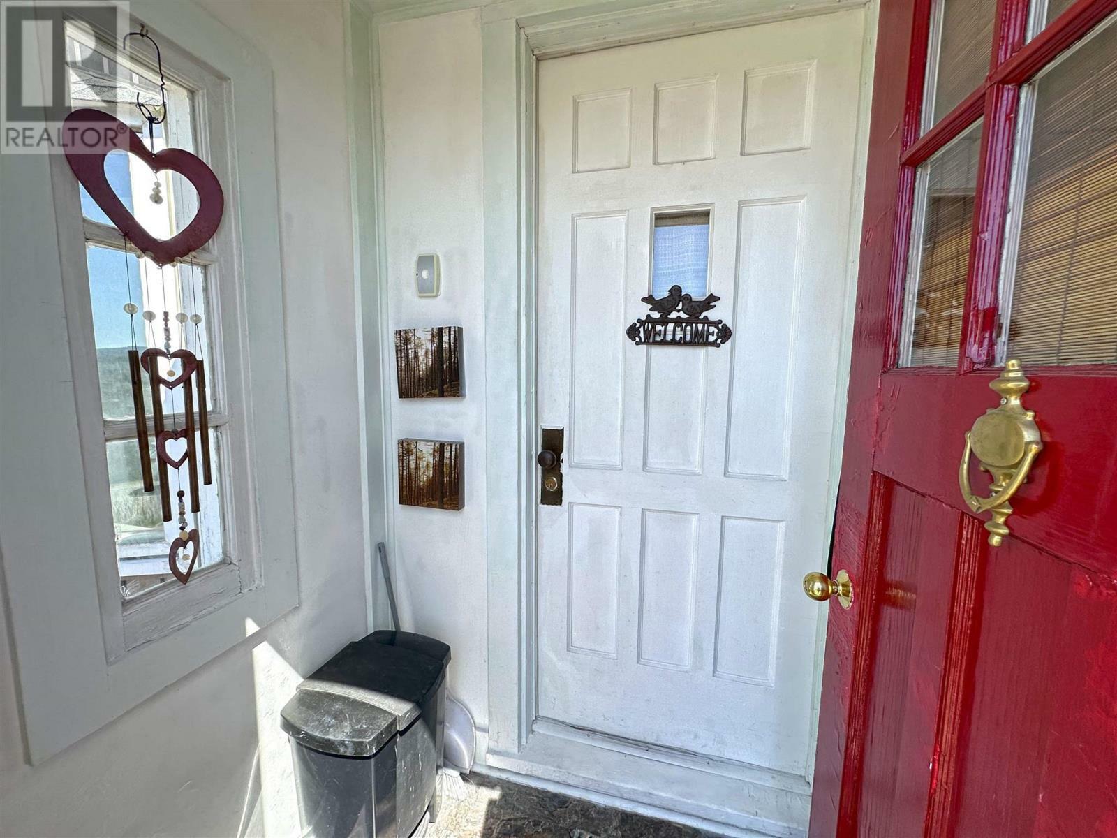 Property Photo: 141 McKirdy Ave ON P0T 2J0