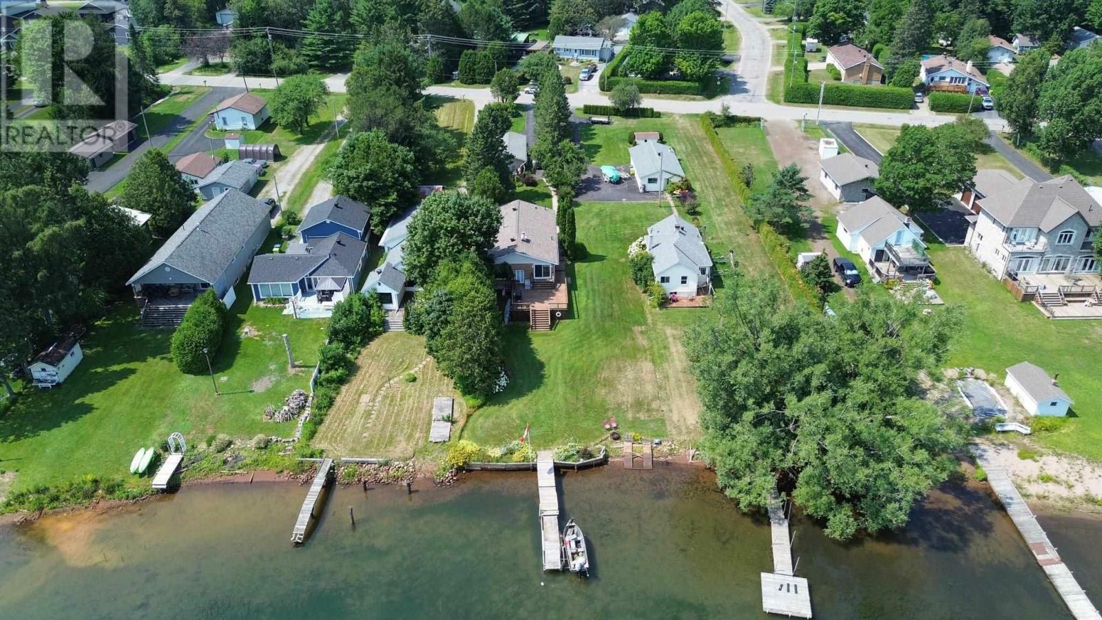 Property Photo: 331 River Rd ON P6A 5K9