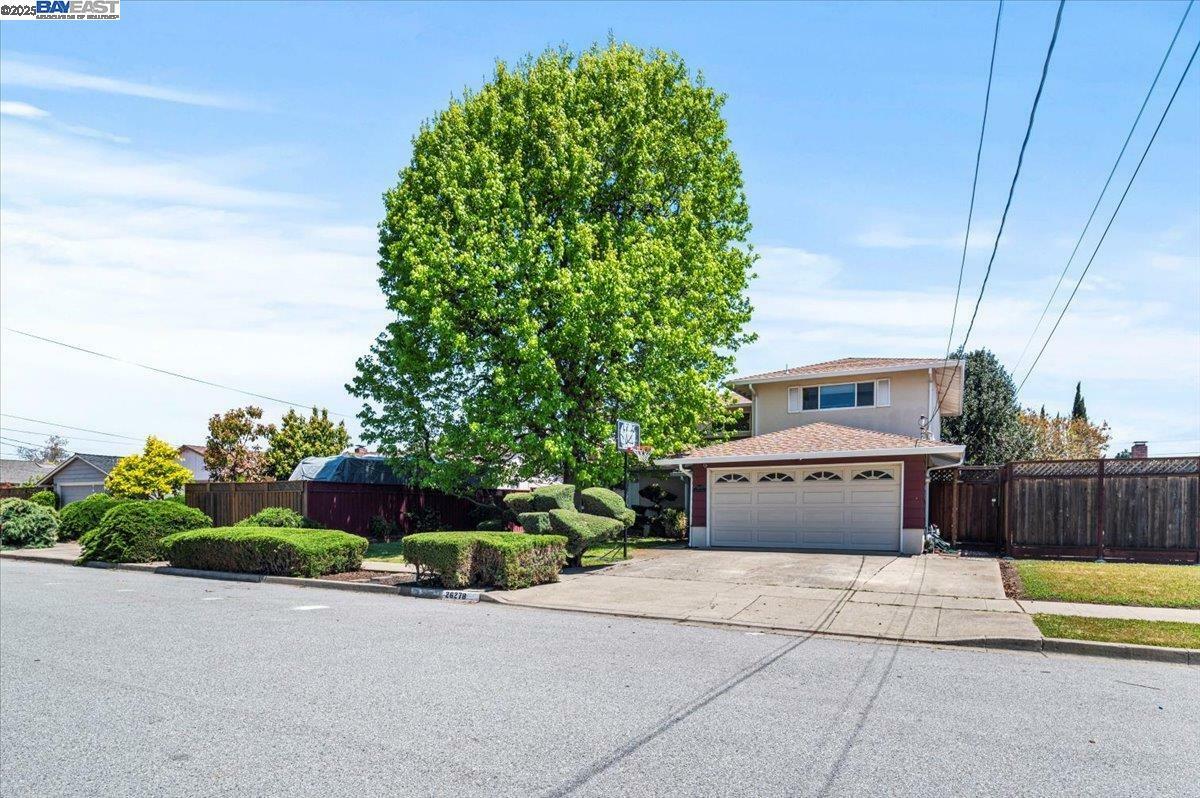 Property Photo: 26278 Danforth Ln CA 94545