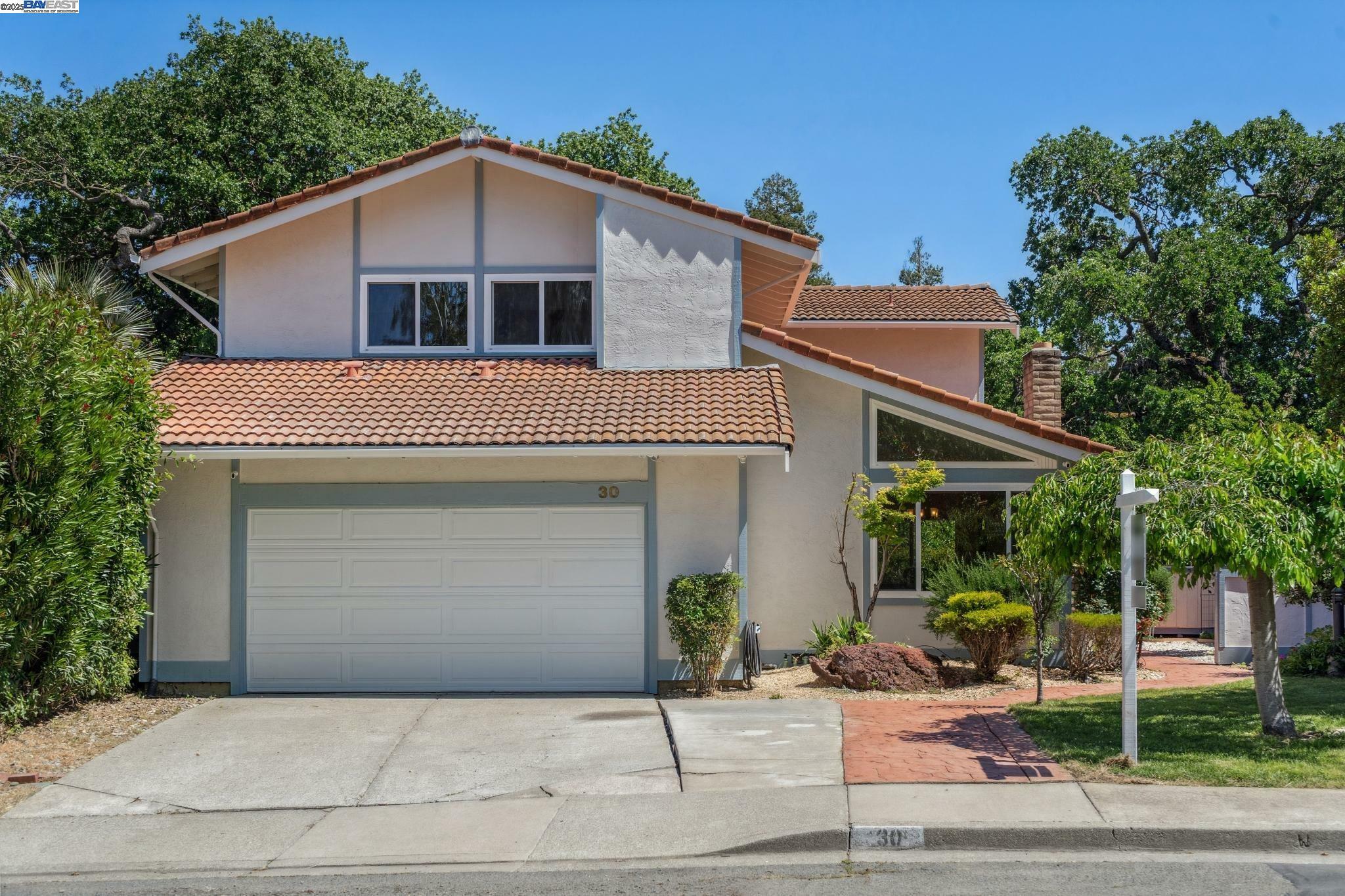 Property Photo: 30 Jib Ct CA 94523