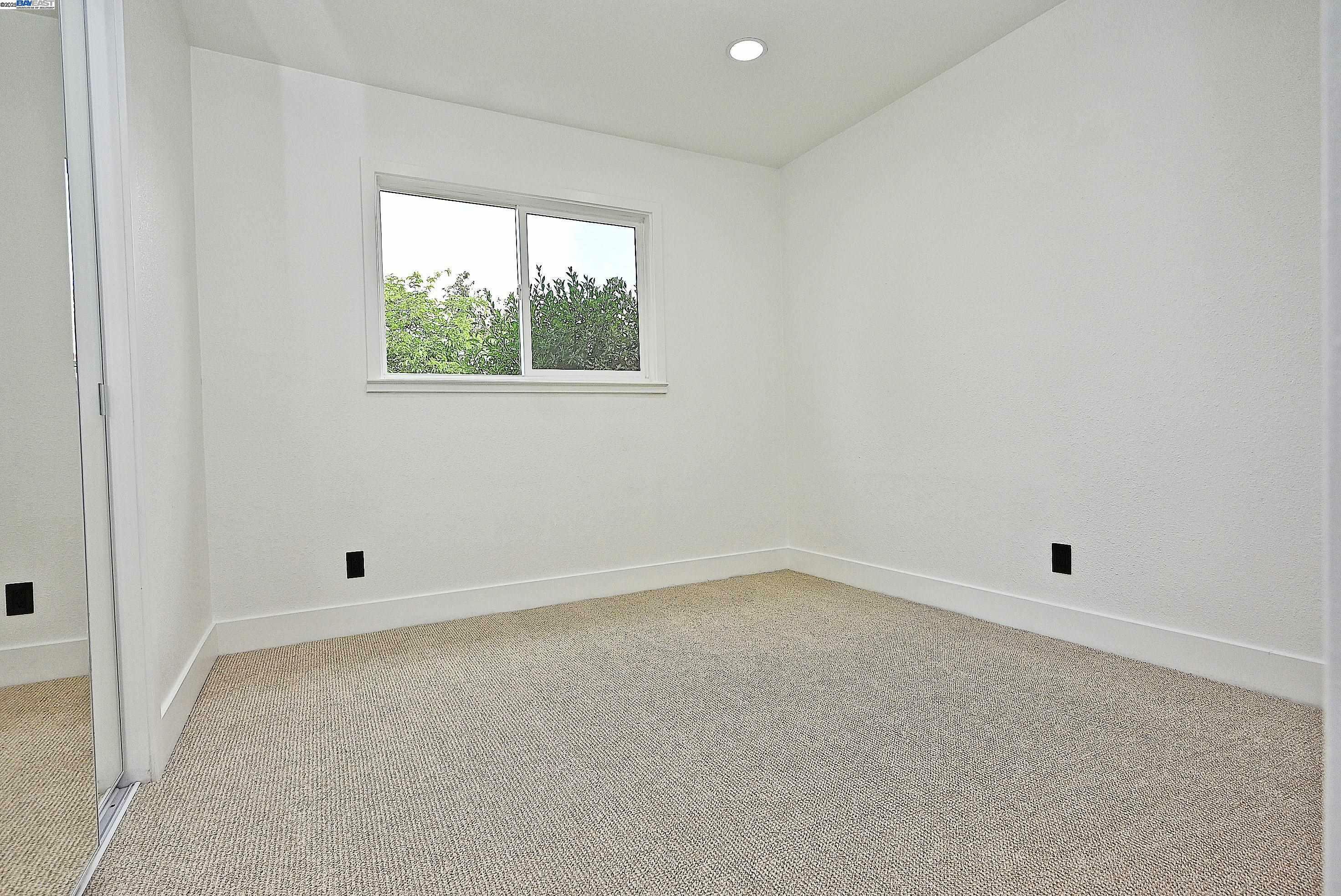 Property Photo: 1438 Locust St CA 94551
