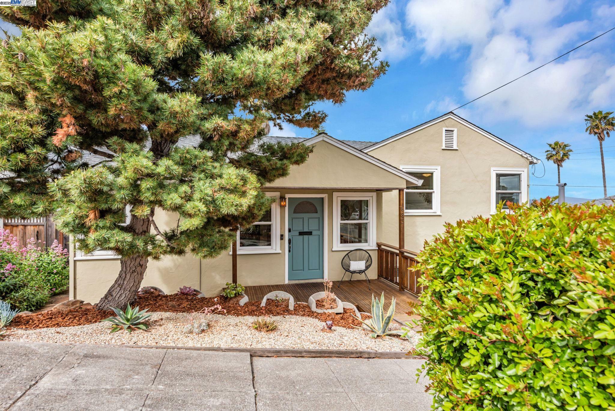 Property Photo: 685 Kern St CA 94805
