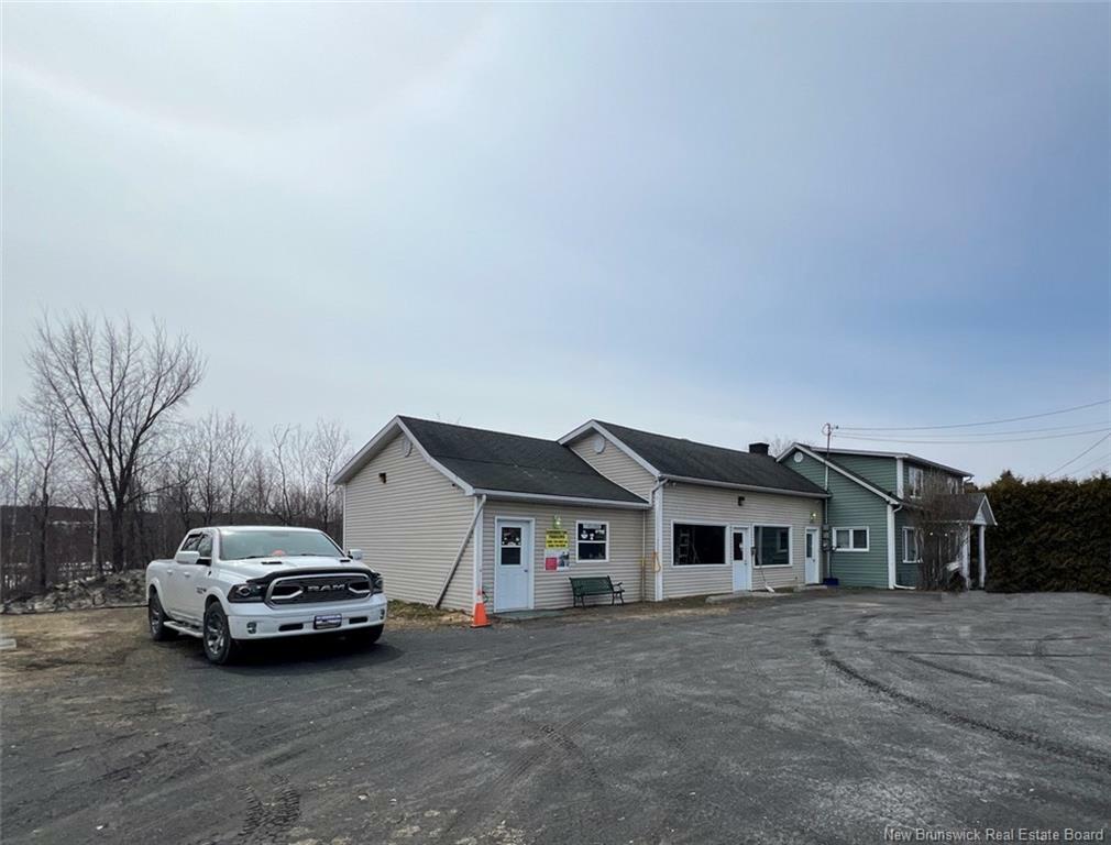 Property Photo: 1096 Principale Street NB E7C 1L5