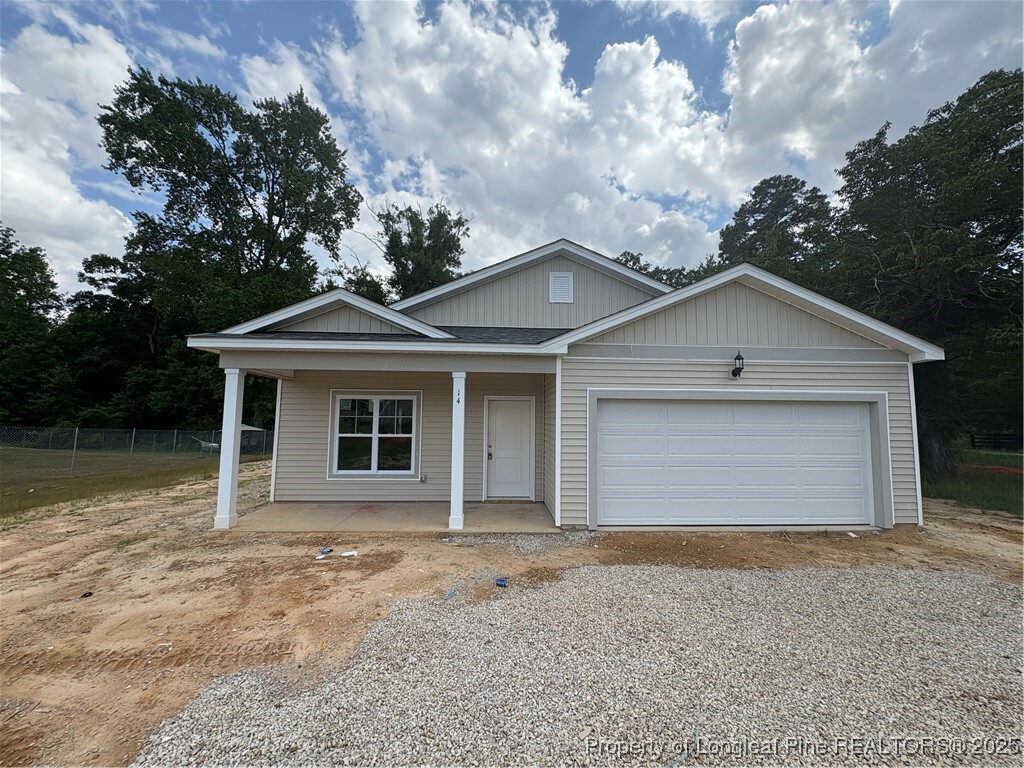 Property Photo: 14 Glencove Drive NC 28360