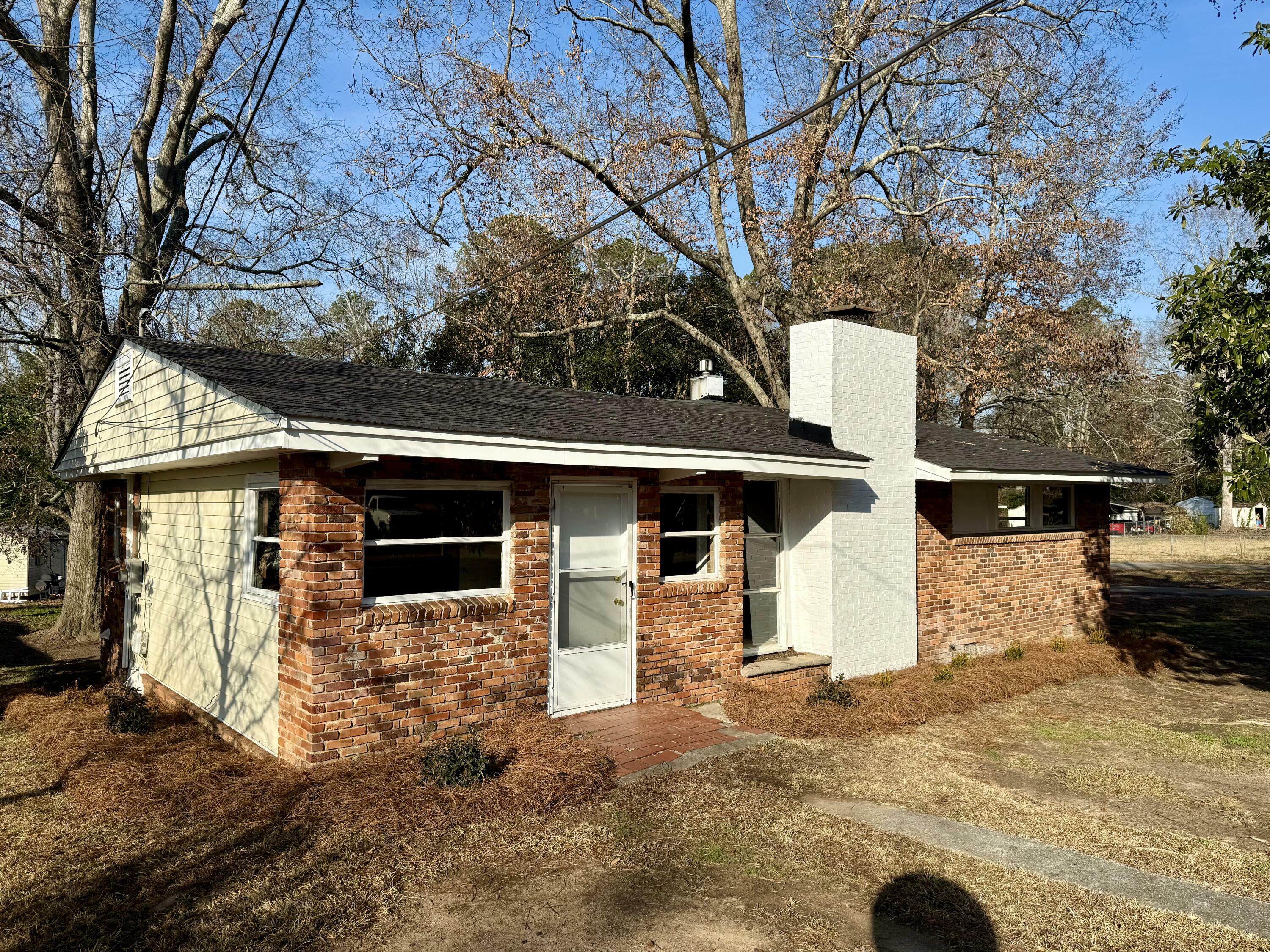 Property Photo: 609 Hillcrest Drive GA 30824
