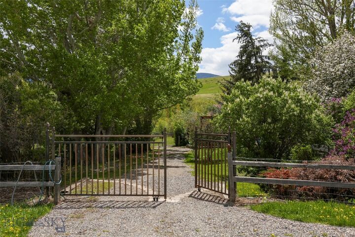 Property Photo: 726 US Highway 10 W MT 59047