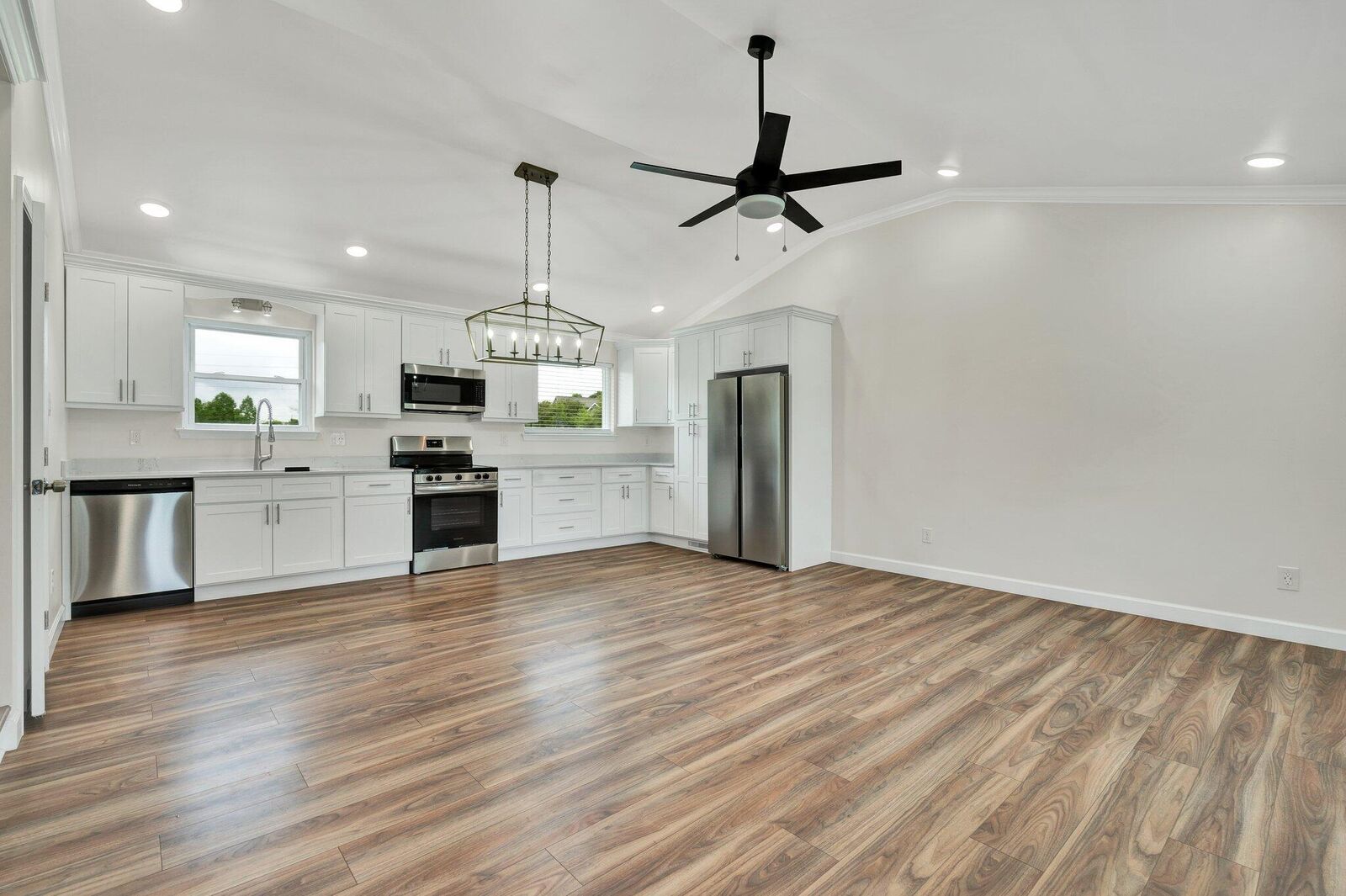 Property Photo:  1680 Rolling Brook Drive NE  TN 37323 